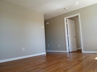 Pioneer Valley Ventures - 42 Amherst - 1, Sunderland, MA 01375