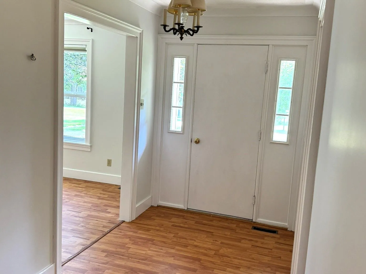 2 bed, $3,000 — Photo 3