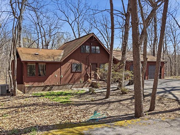 4th image of 313 Mild Winter Rd