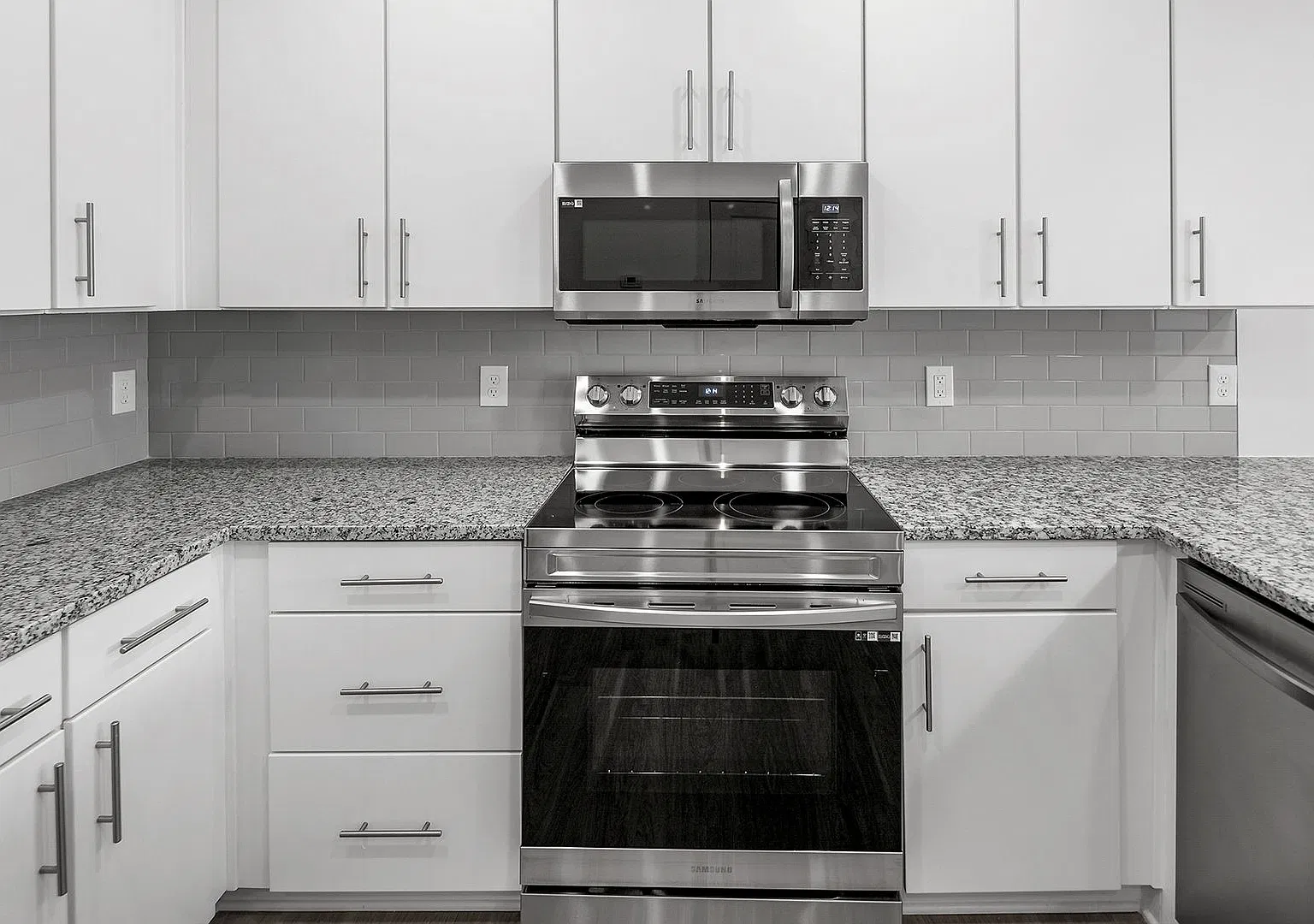 The Vandy Apartments — Photo 3