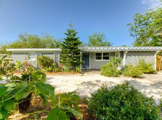 456 Skate Rd, Atlantic Beach, FL 32233