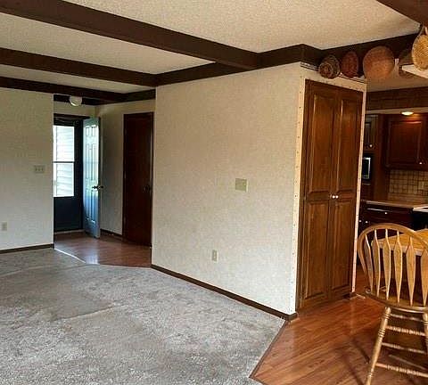 3rd image of 27348 300th St