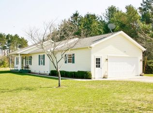 122 S Gordon Rd, Scottville, MI 49454