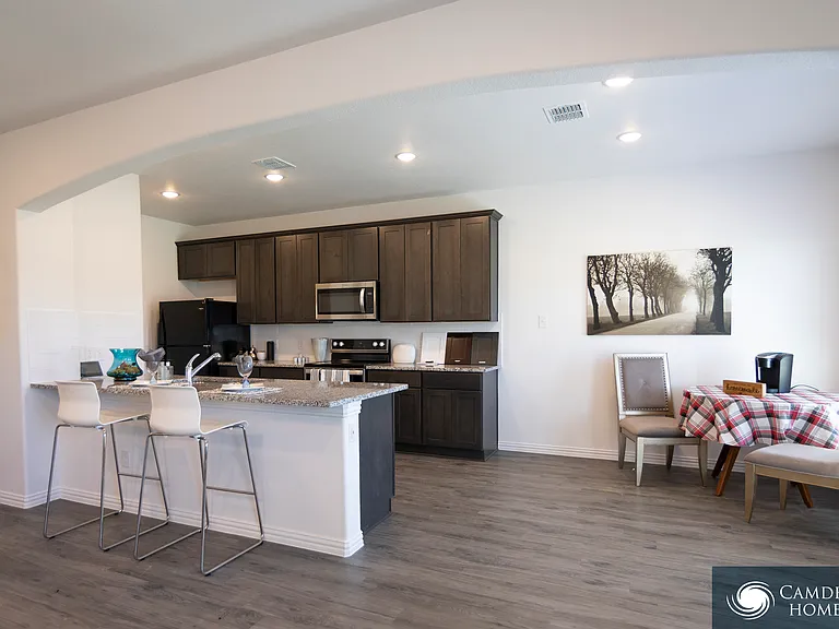 22 Maple Leaf Dr — Photo 8