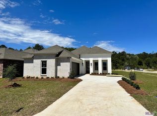 5085 Scotts Bayou Ln, Madisonville, LA 70447