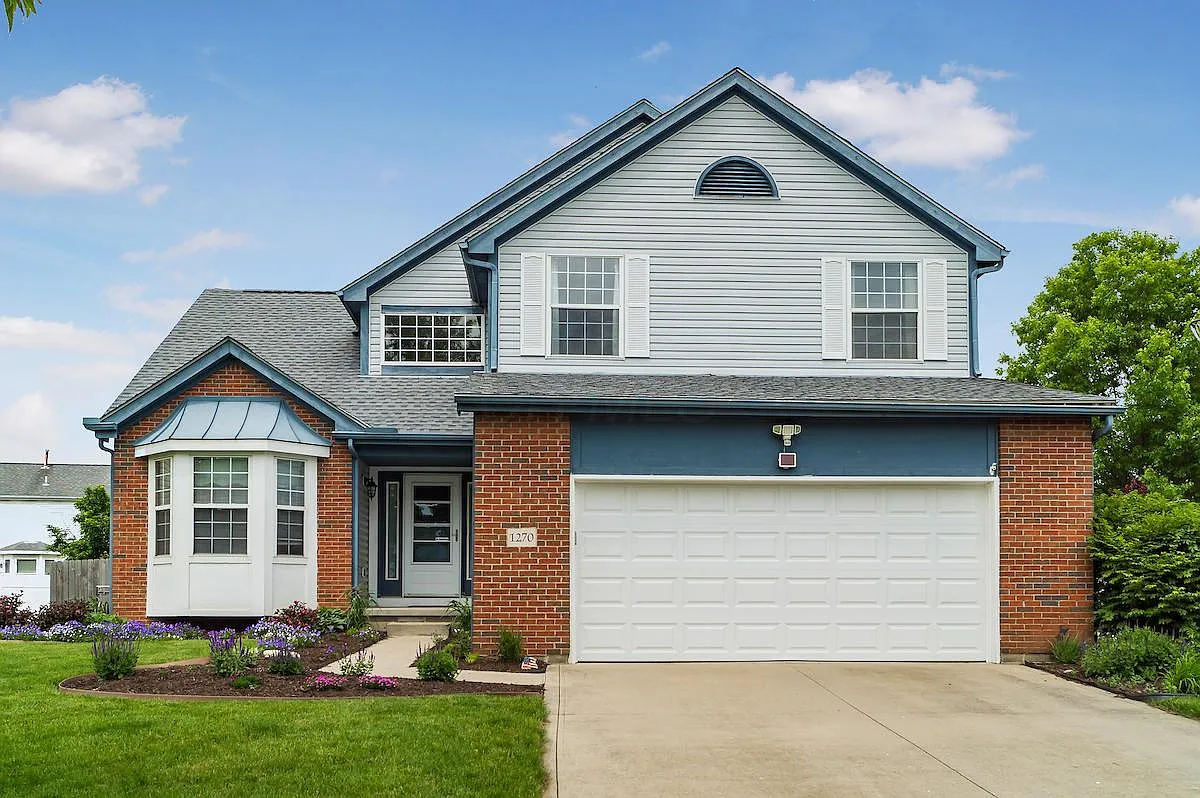 1270 Wild Horse Dr photo 1