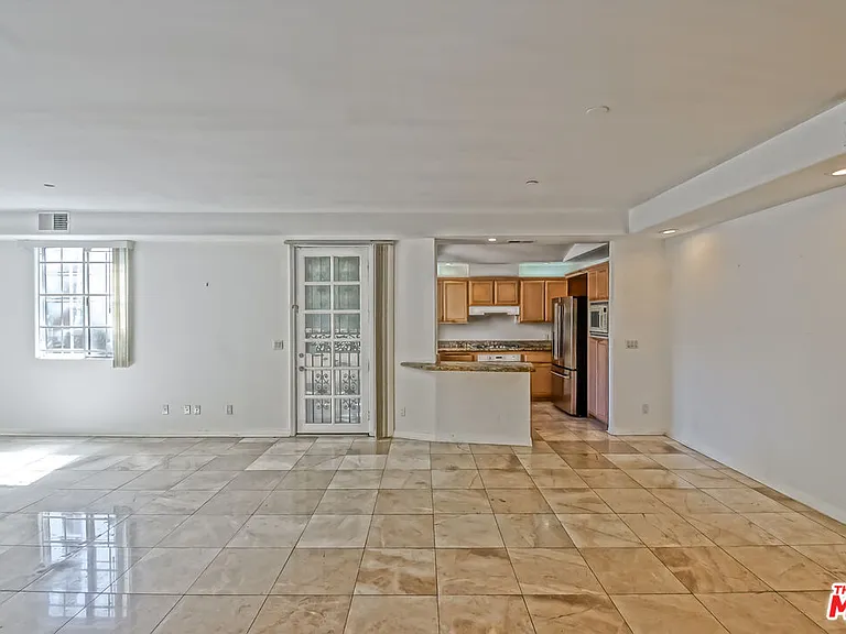 1875 S Beverly Glen Blvd #101 — Photo 2