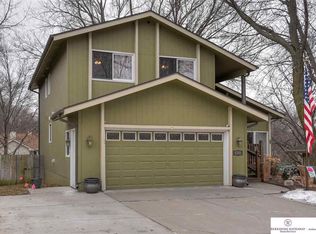4309 Amos Gates Dr, Bellevue, NE 68123
