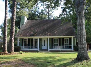 102 Meadow Wood Loop, Daphne, AL 36526
