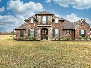16089 Fleur De Lis Dr, Iowa, LA 70647