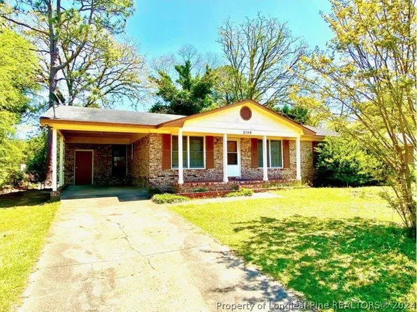 2149 Quailridge Dr, Fayetteville, NC 28304