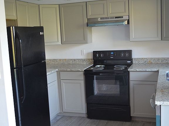 5th image of 5071 Houle Pl