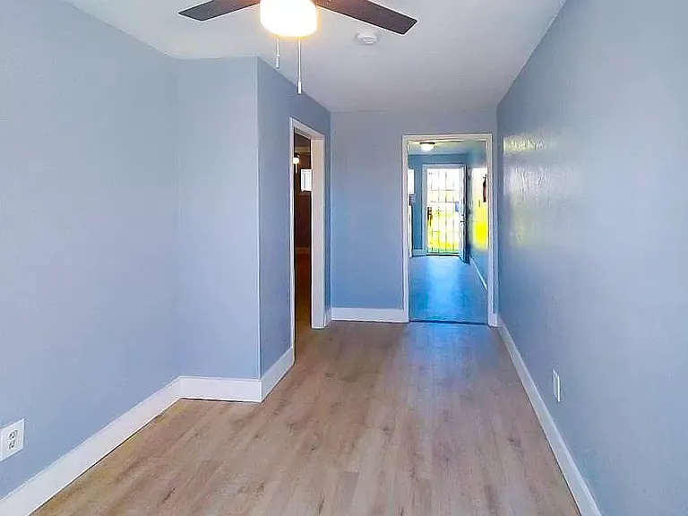 615 Yucca St #4 — Photo 6