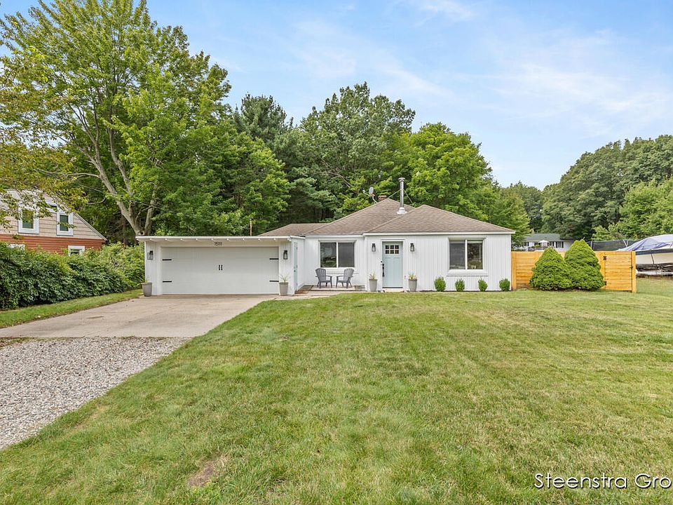 1st image of 15111 Lakeshore Dr