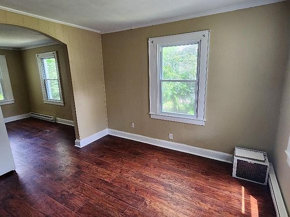 5th image of 47 Cushing St #47