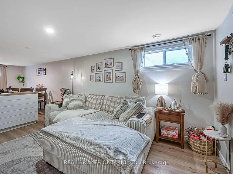 840 Macodrum Dr #LOWER — Photo 4