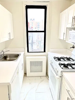 Rented by Jeff Garson, LREB | media 28