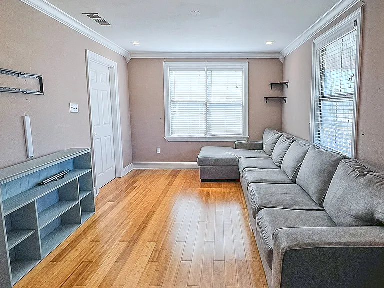 5717 Pasteur Blvd — Photo 6