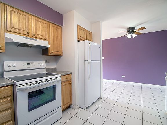4th image of 10516 S Highland Ave APT 3B