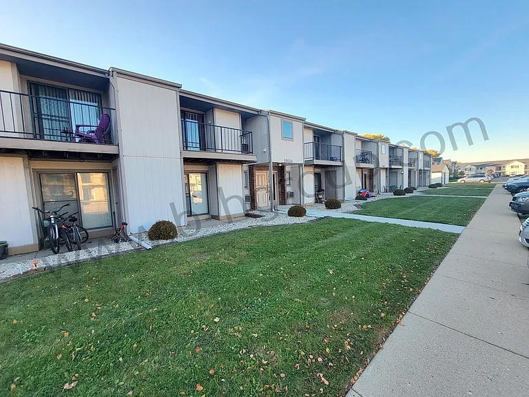Parkview West — Photo 2