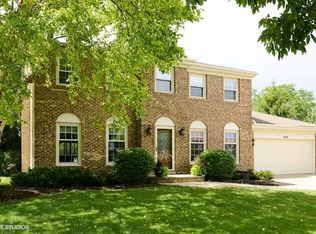 654 W Peregrine Dr, Palatine, IL 60067