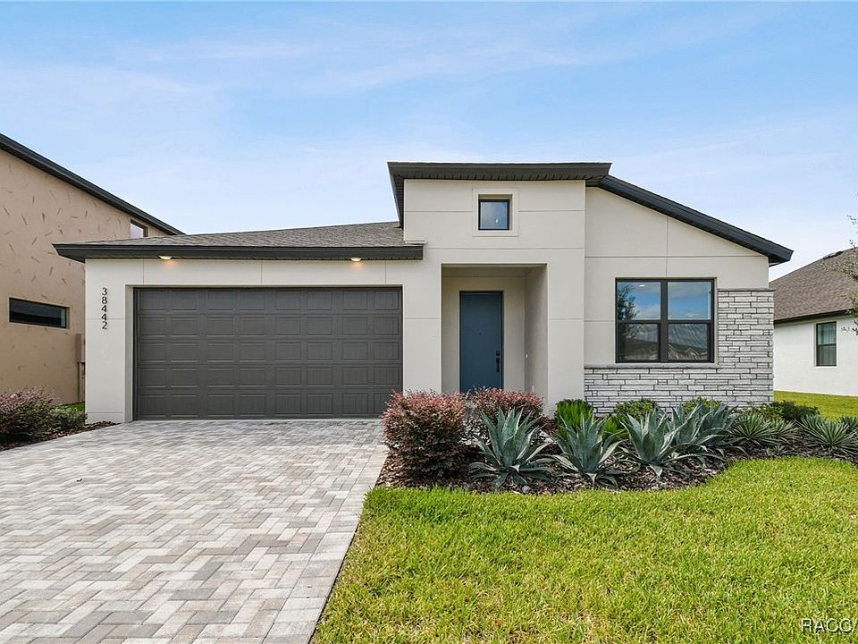 1st image of 38442 Palomino Dr