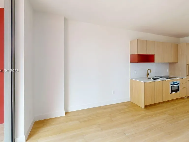 90 NE 32nd St #603 — Photo 8