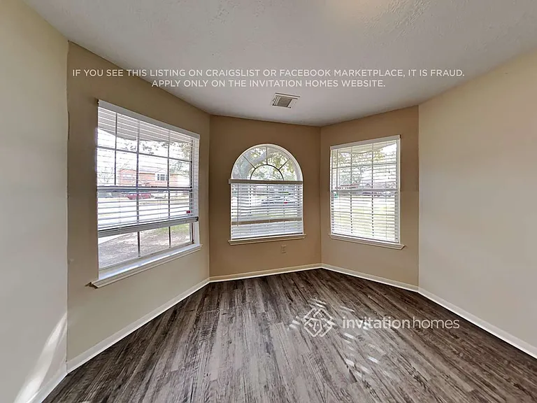 4330 Spoonbill Dr — Photo 8