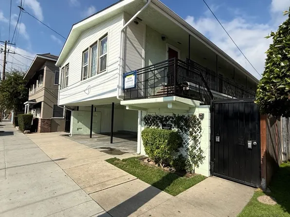 2219 E 10th st. in Long Beach!