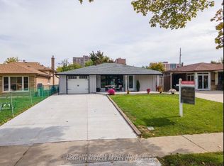 85 Silverstone Dr, Toronto, ON M9V 3G4