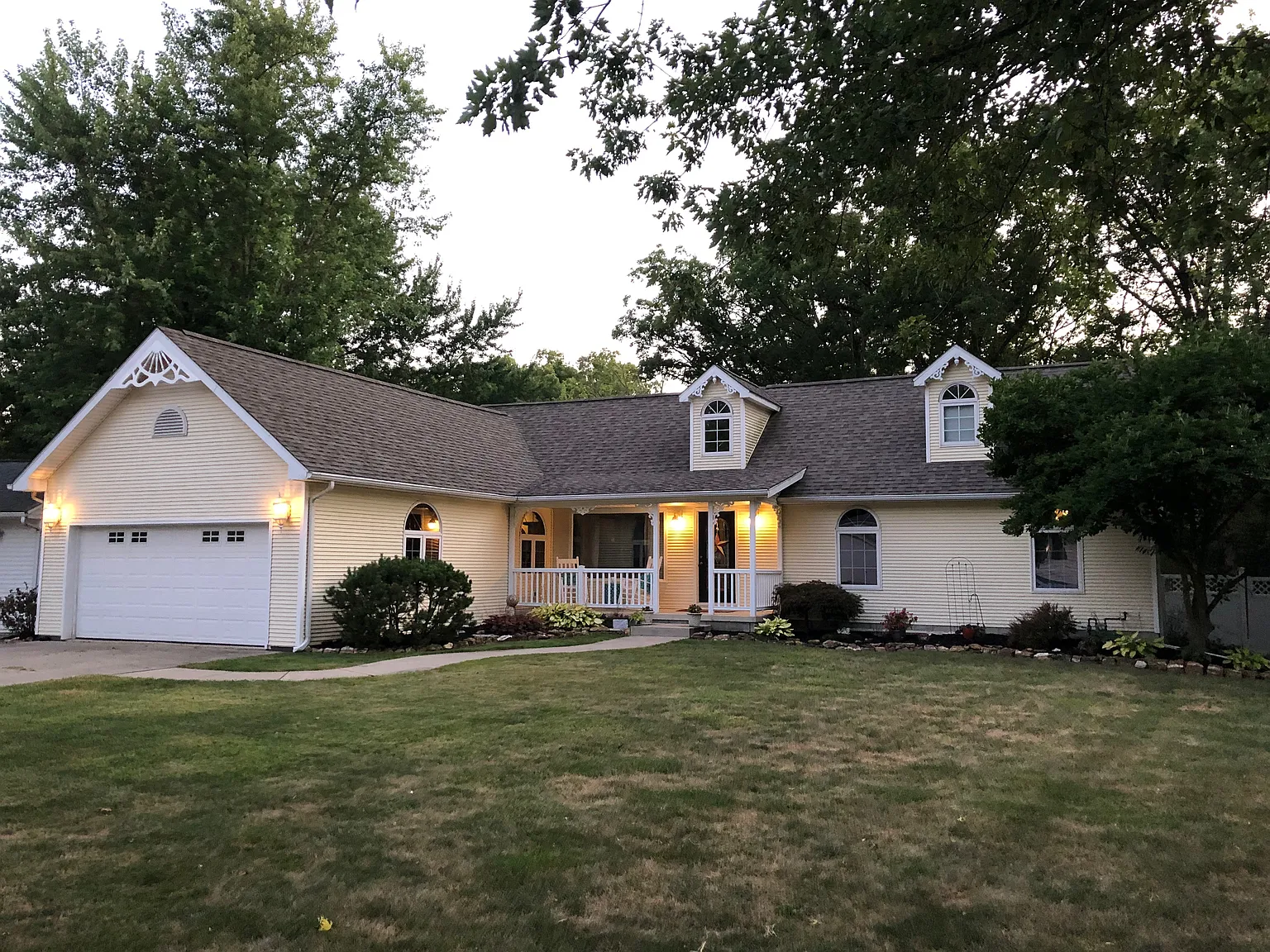 21 Deville Dr photo 1