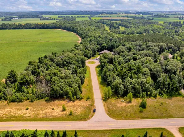 950 CLEARVIEW COURT, Plover, WI 54467