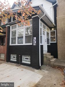 5830 N Marshall St, Philadelphia, PA, 19120