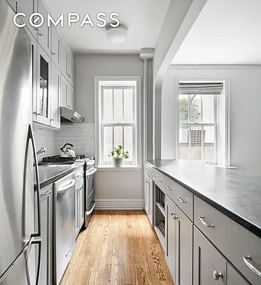 Sold by Compass | media 17