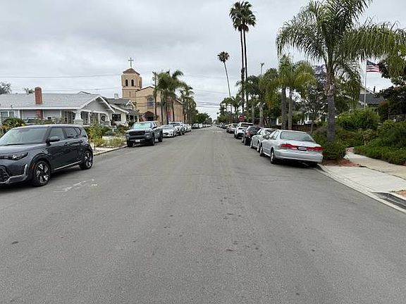 2nd image of 3223 Grim Ave #3223
