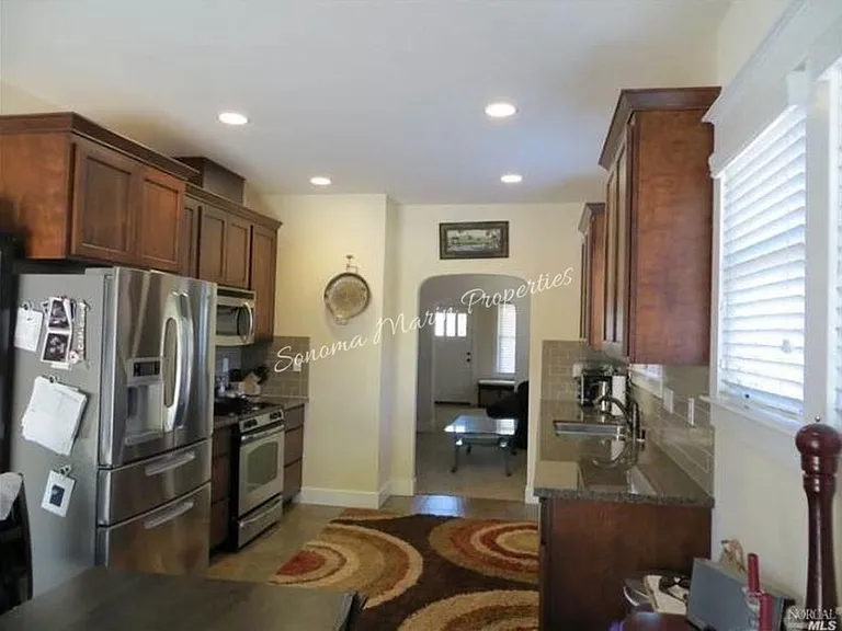 314 Bodega Ave — Photo 3