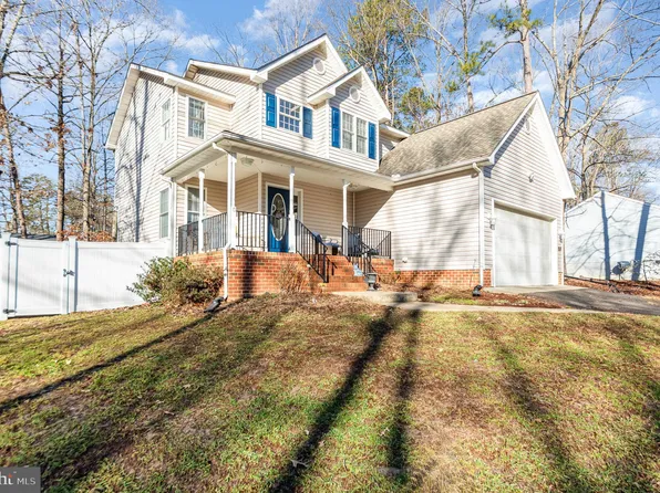 259 Hampshire Dr, Ruther Glen, VA 22546