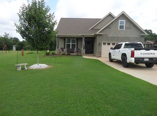 290 Sloan Rd, Woodruff, SC 29388