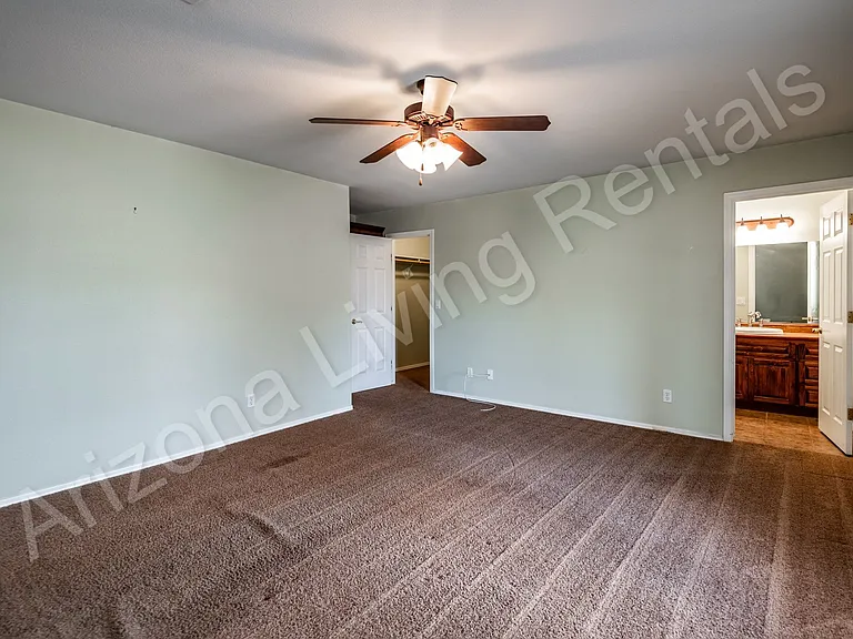 1714 Florence Ave — Photo 17