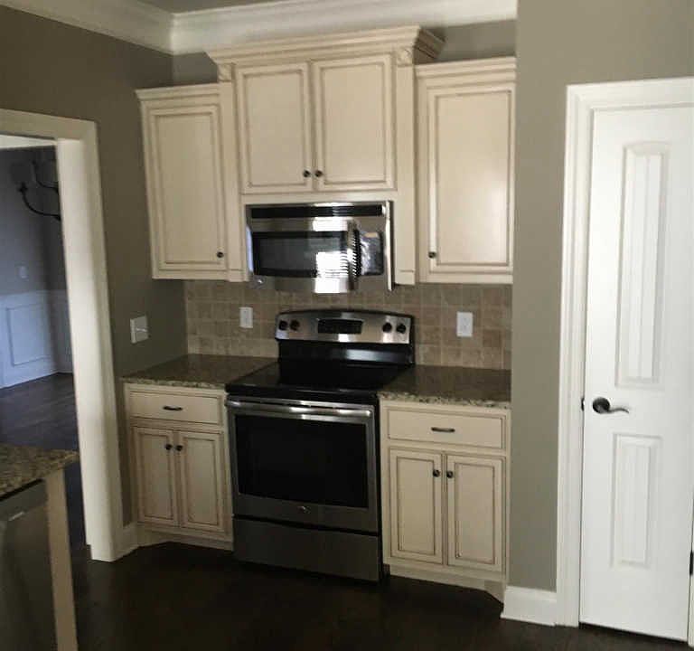 2nd image of 3508 Geneva Dr