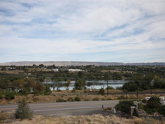4th image of 1337 Malaga Alcoa Hwy