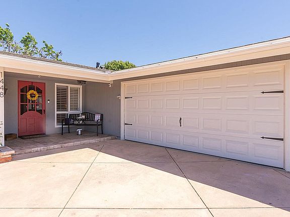 3rd image of 1448 Sunrise Ct