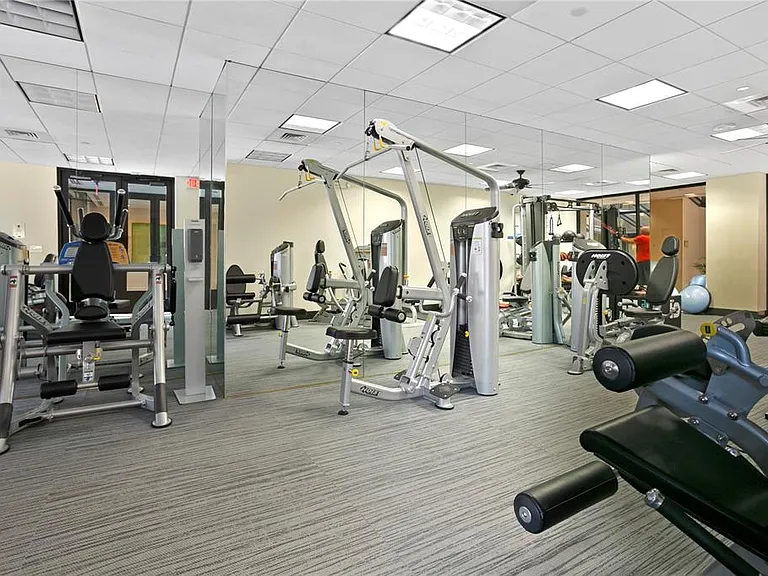 3301 Bayshore Blvd #1609A — Photo 32