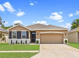 8324 Wheat Stone Dr, Zephyrhills, FL 33540