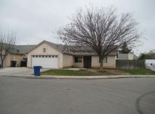 458 S Cabrillo Way, Delano, CA 93215