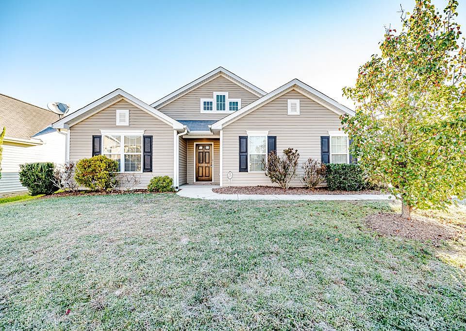 1st image of 100 Claystone Dr