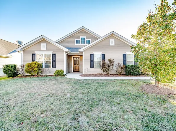 100 Claystone Dr, Gibsonville, NC 27249