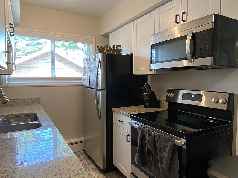 639 23rd Ave NE #23 — Photo 4