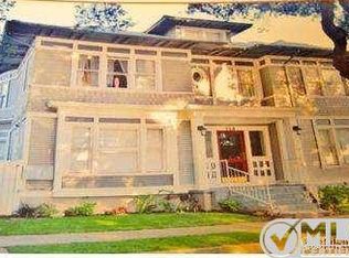 718 Sunset Ave, Pasadena, CA 91103