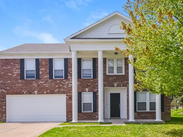 5978 N Rockingham Ln, McCordsville, IN 46055